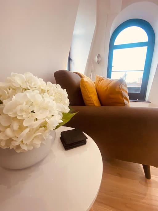 New 1 Bed Flat With Terrace * Londres