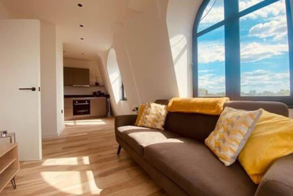 New 1 Bed Flat With Terrace Apartamento Londres