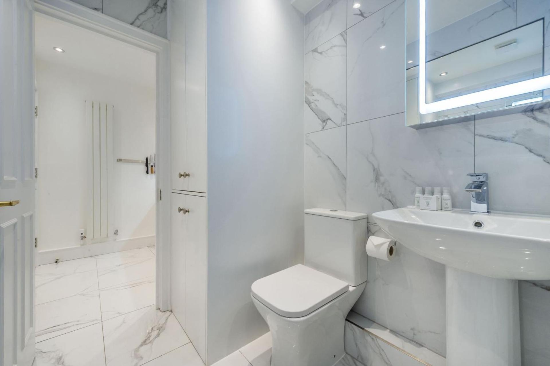 Regency Residences - Fitzrovia - By Frankie Says * London