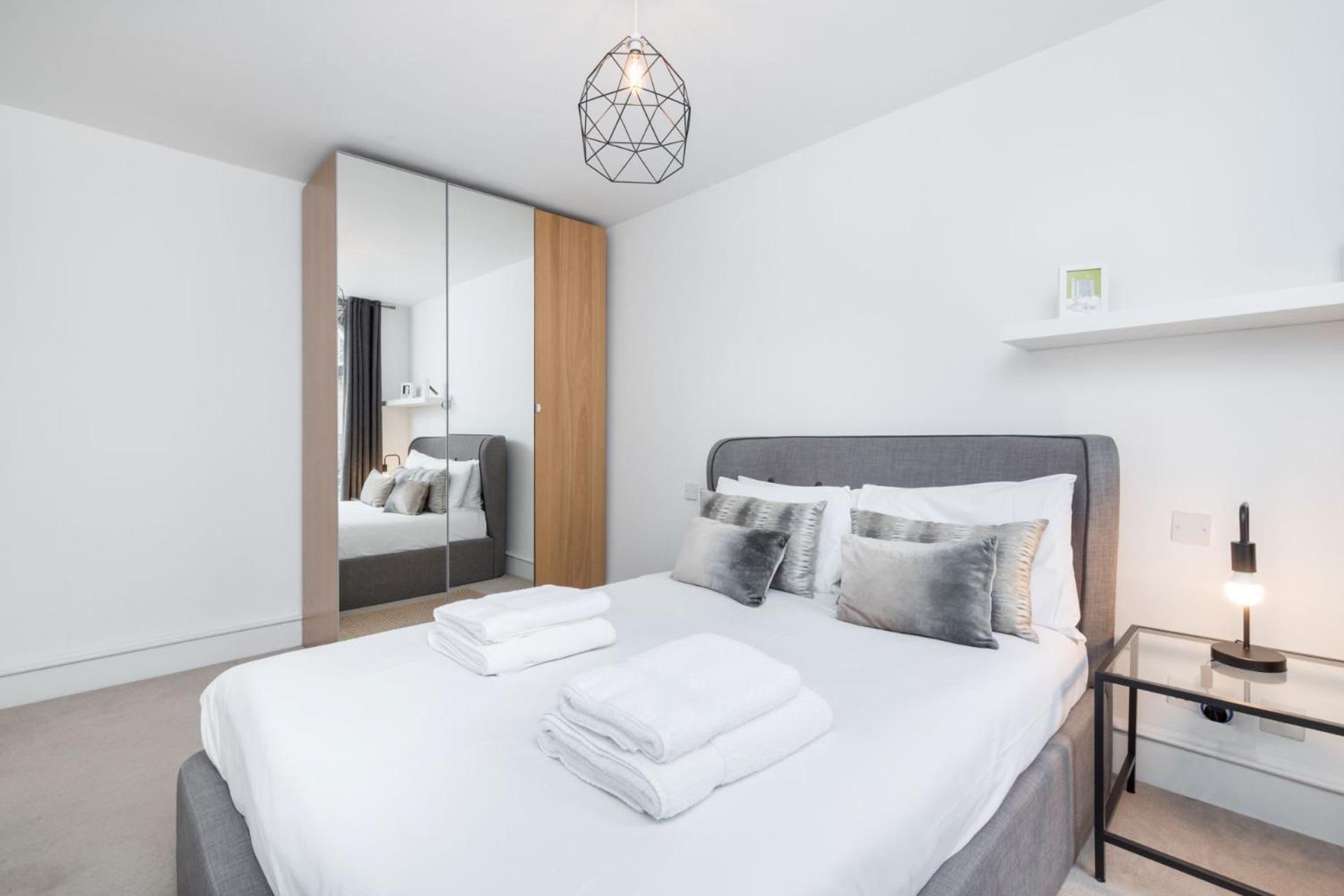 Regency Residences - Fitzrovia - By Frankie Says * London
