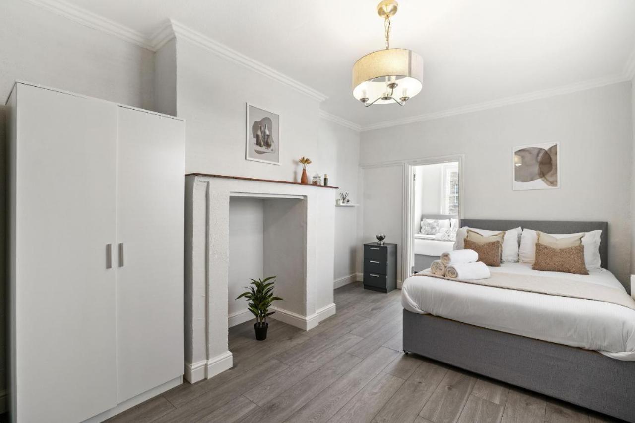 Apartamento Fantastic By Livestay Short Lets & Serviced London, Chiswick With Free Parking Londres