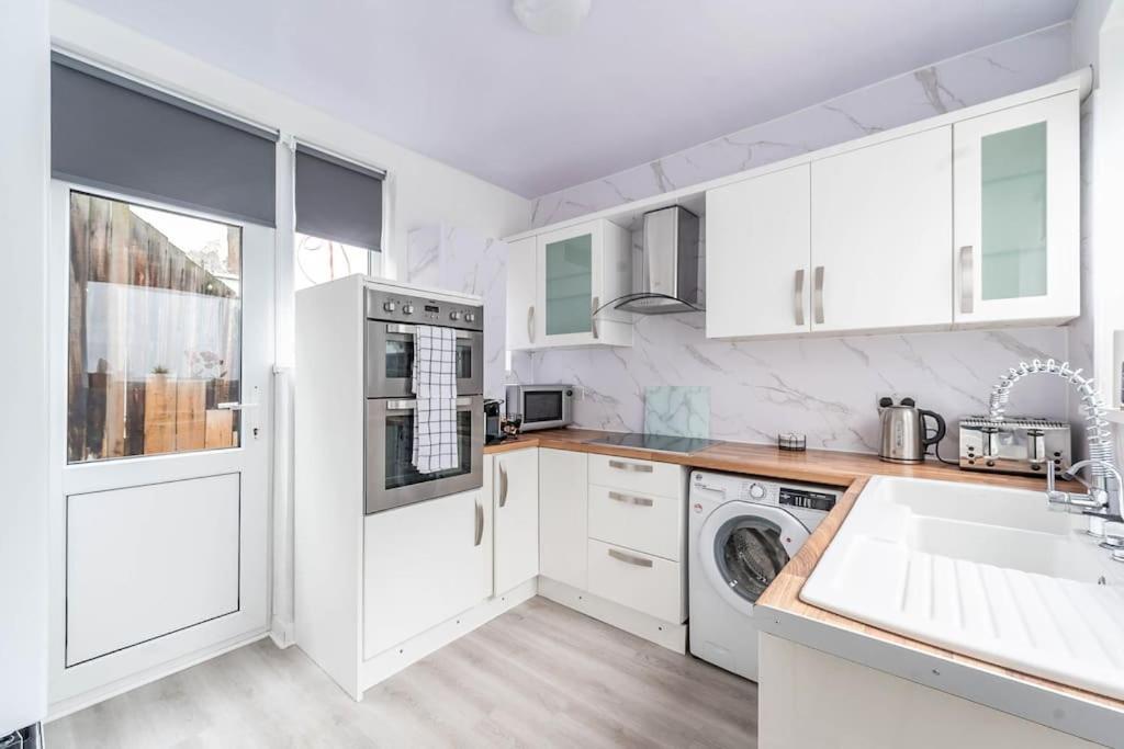 Apartamento Charming And Cosy 1- Bedroom Flat Wembley *