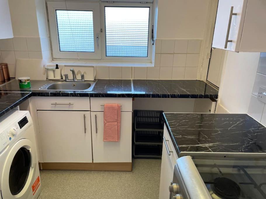 Lovely Comfortable Near Canarywhaflondoncity London