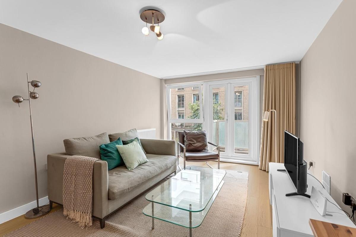 Relay Belgravia 13 Apartment