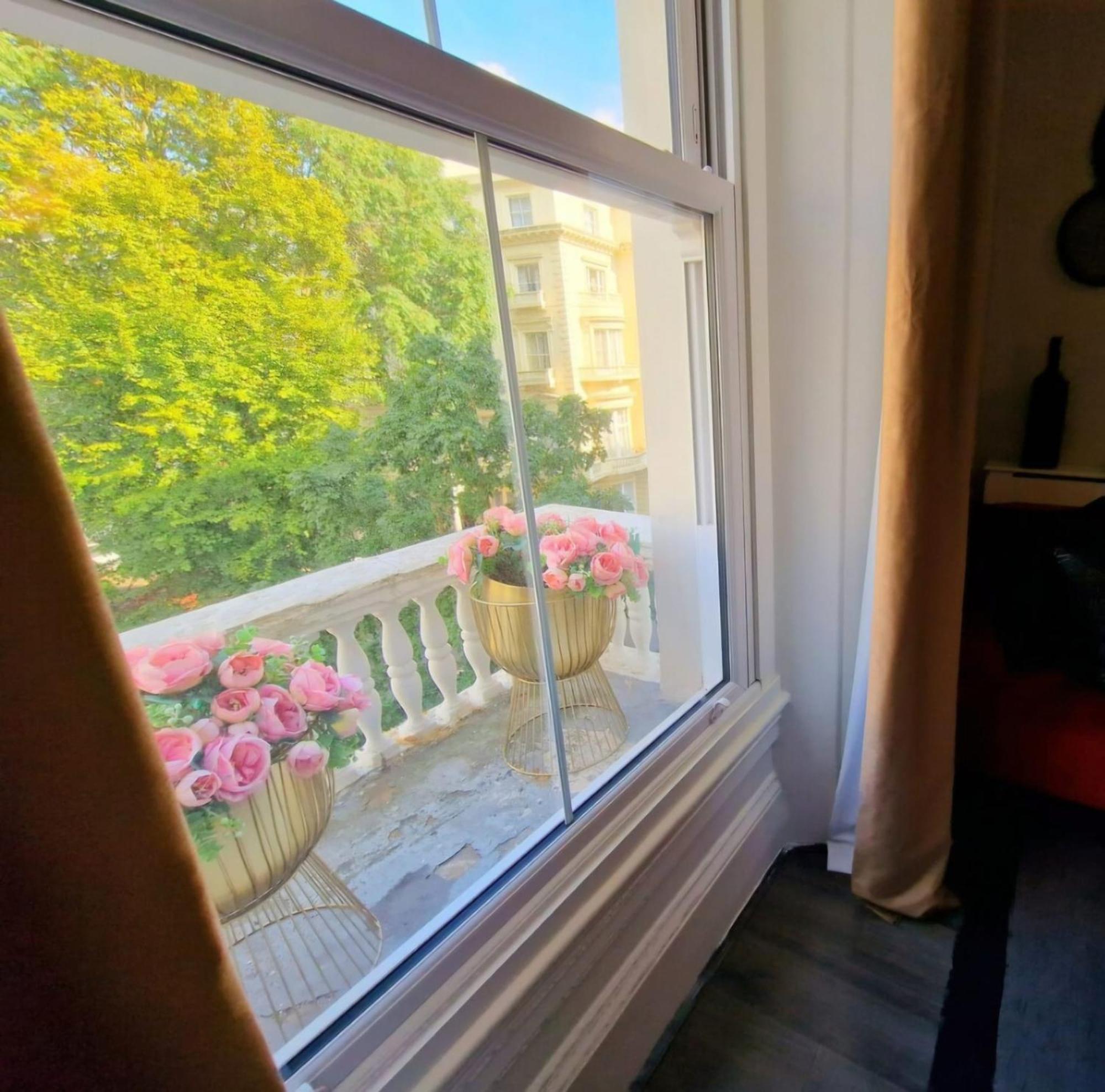 Stylish & Cosy Hyde Park By Tube Metro Stations With Elevator - Lift Apartamento