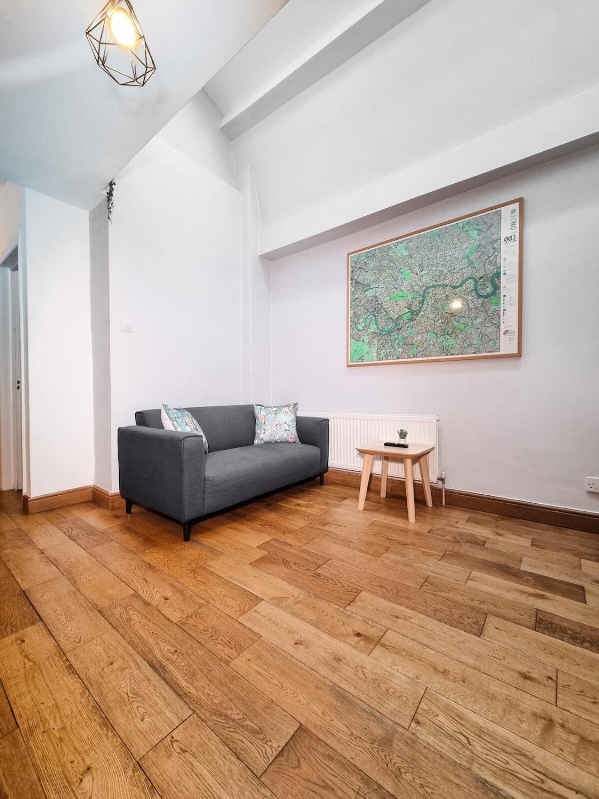 Two Bedroom In Islington