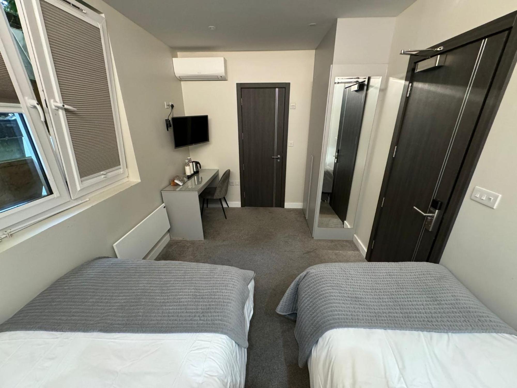Park Avenue 3*