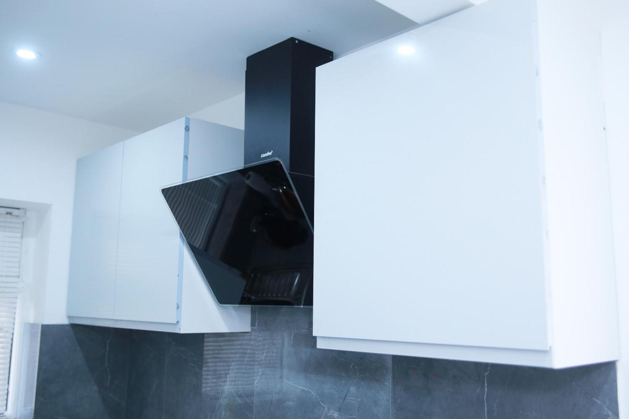 Apartamento Harrow Luxury Flat With Free Parking.