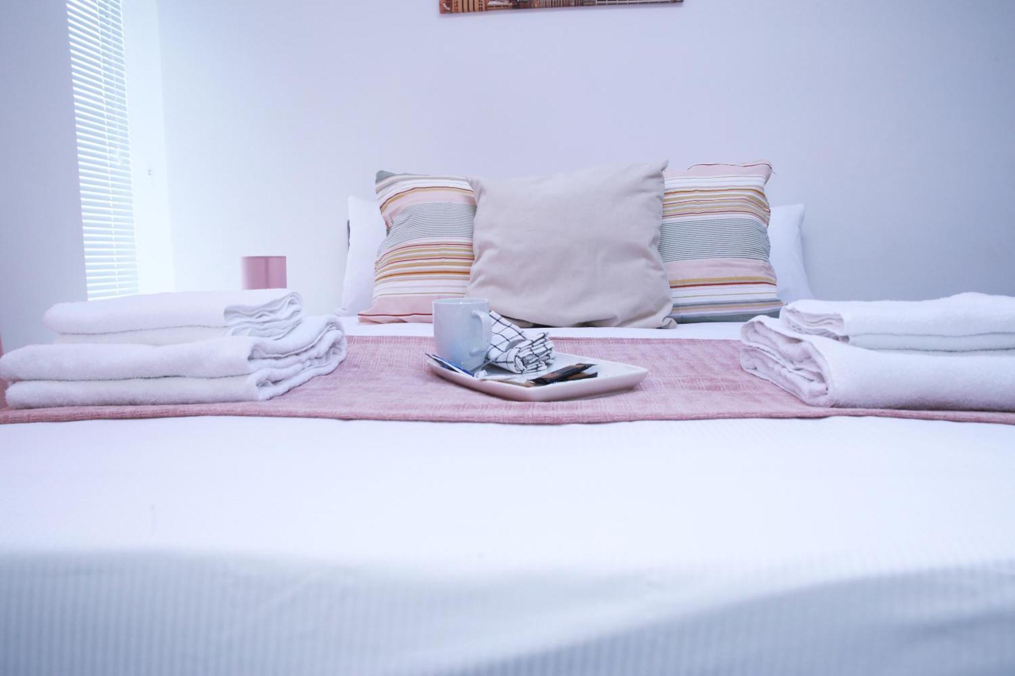 Harrow Luxury Flat With Free Parking. * Londres
