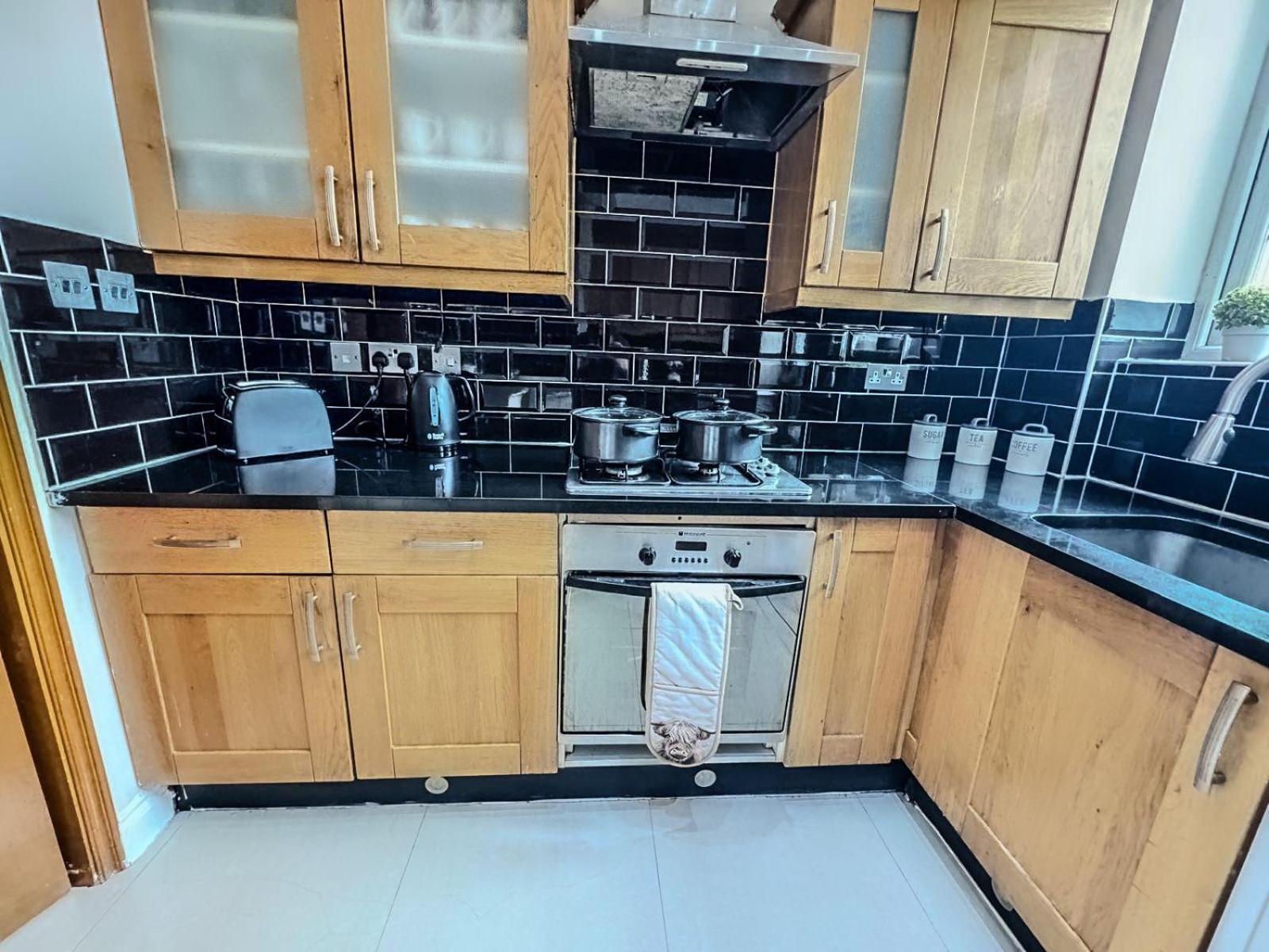 Apartment Park Lane Beautiful Family London