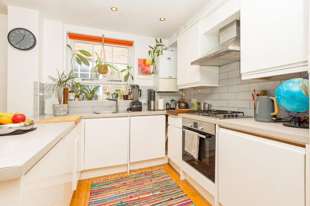 Lovely 1br Flat In Clapton 5mins Overground St London