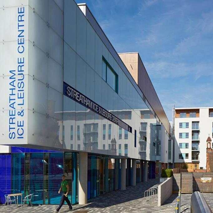 Peaceful 2br Multilvl In Streatham *