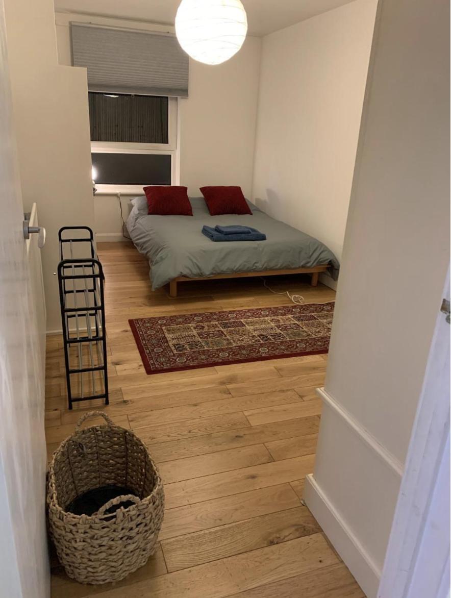 East Two Bedroom With Private Patio - Entire * London