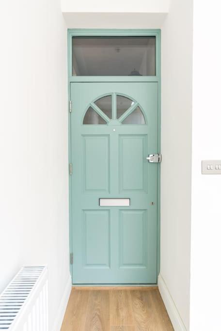 Apartment Cosy Duplex In Battersea *