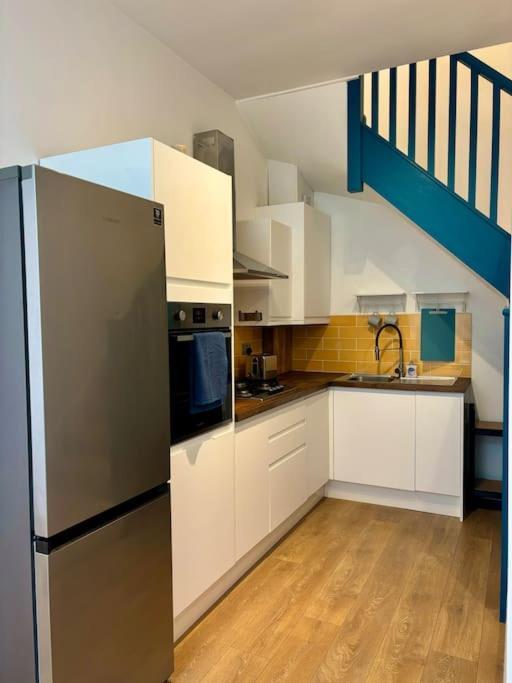 Apartment Cosy Duplex In Battersea