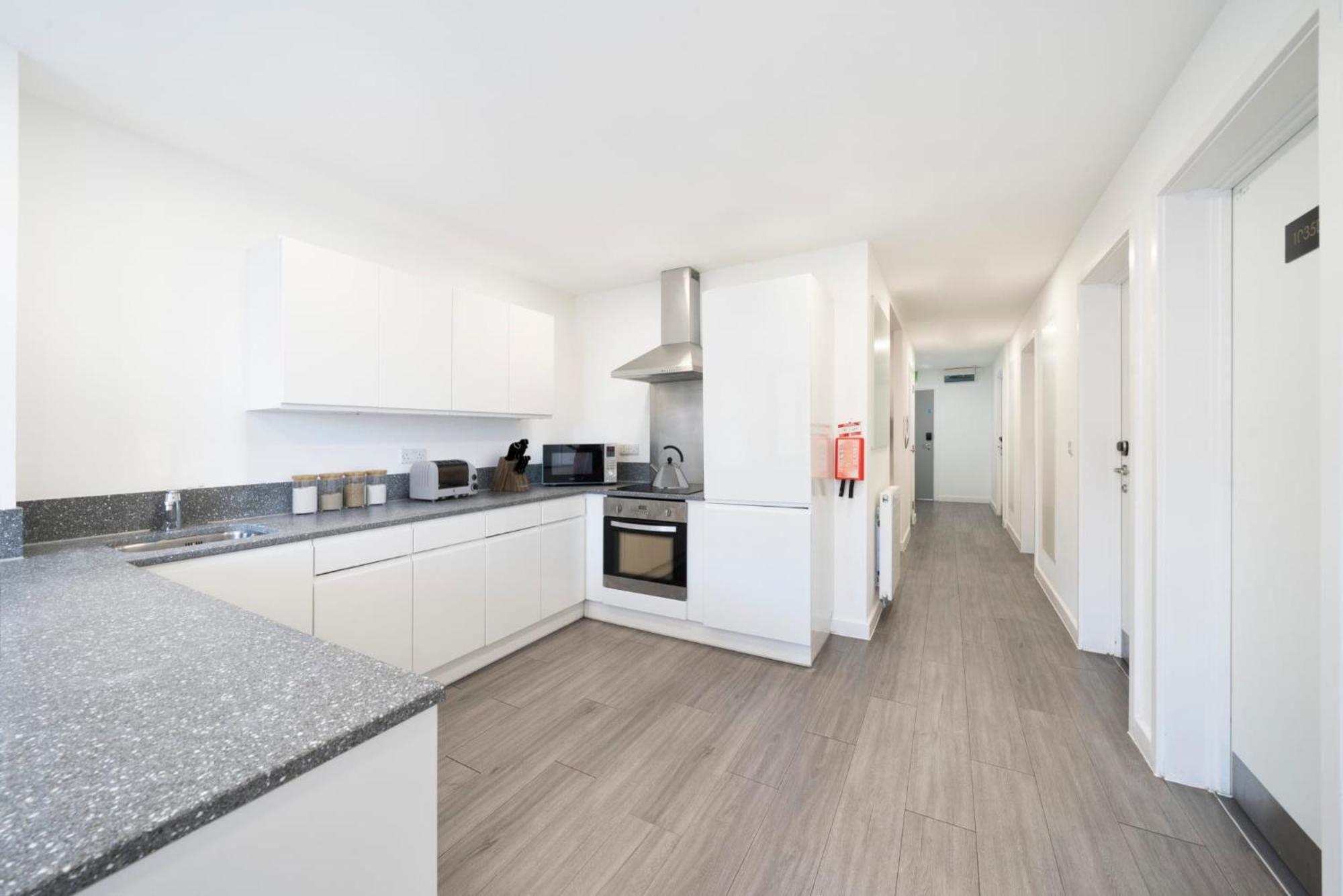 Apartment And At Chapter Lewisham In