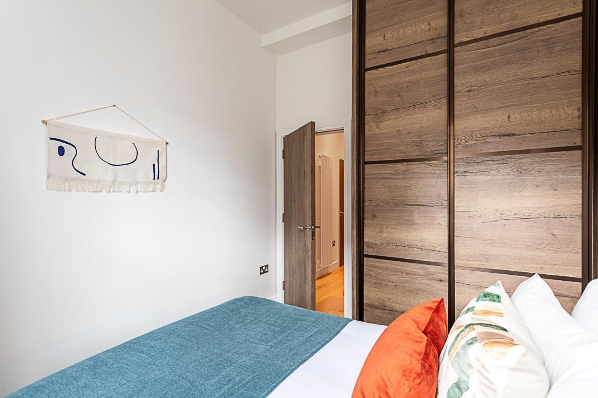 Stunning Earls Court Flat Apartment *