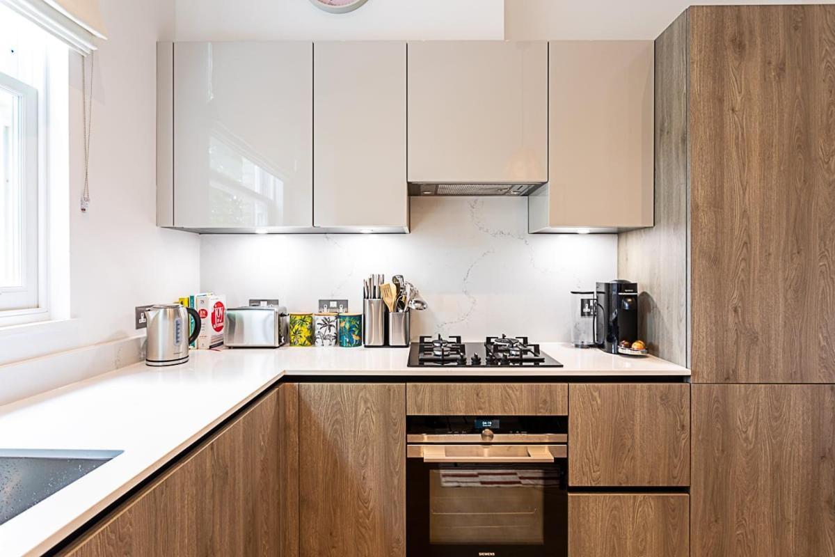 Apartment Stunning Earls Court Flat *