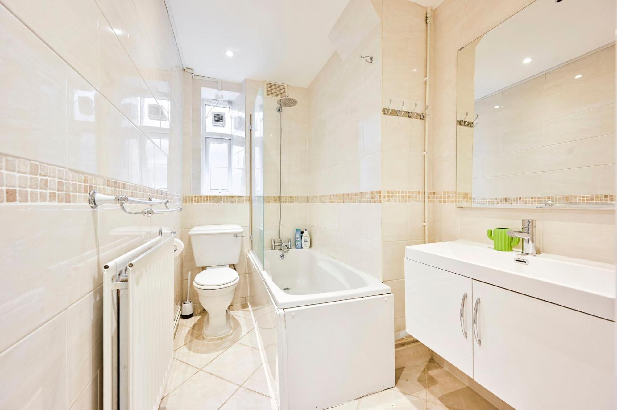 Cosy 3bd Sleeps 6