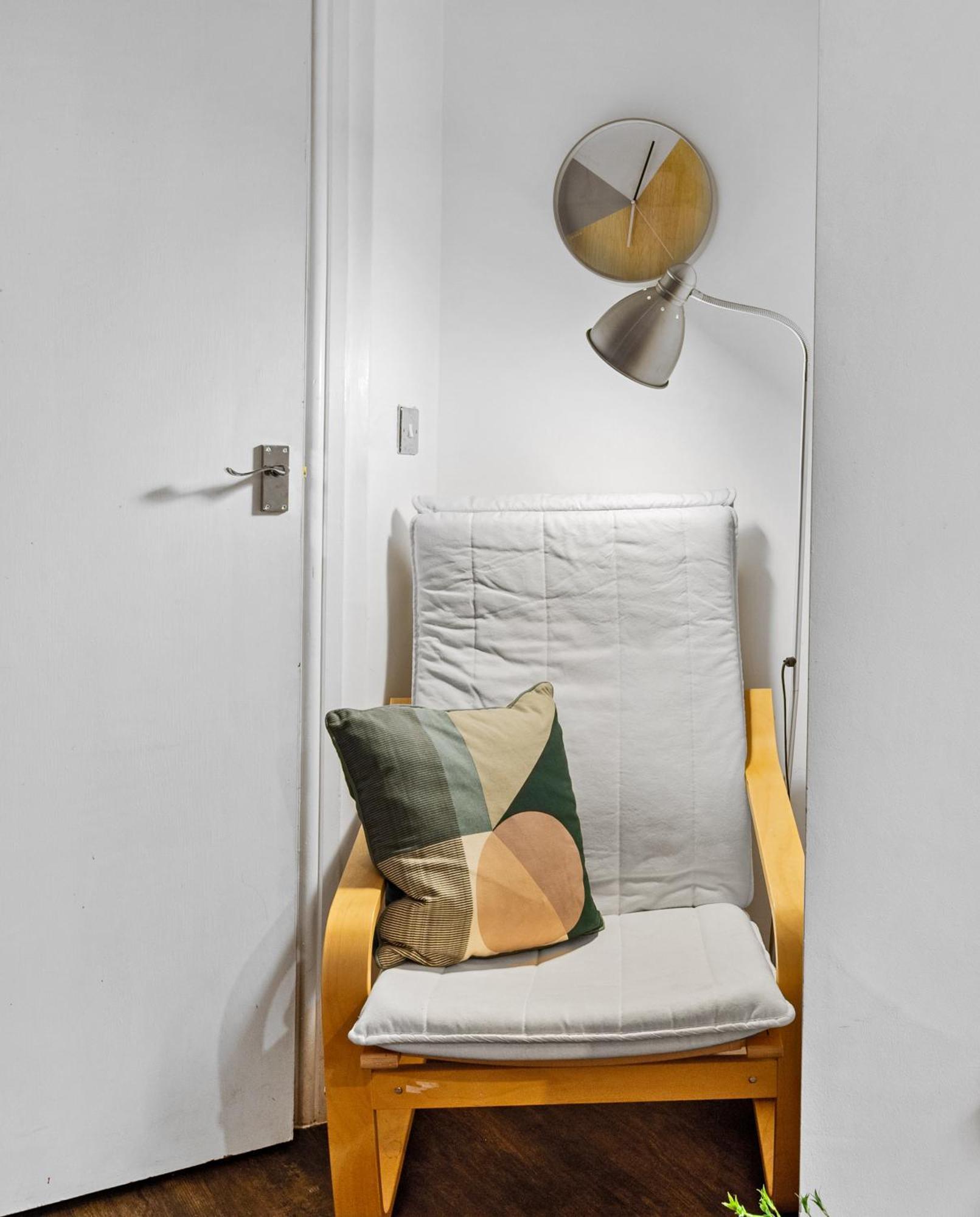 Apartment Private Accomodation In Central London, Limited Offer In January, Card Payment