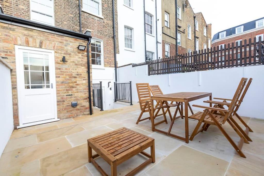Charming 3 Bed Victorian House Villa *