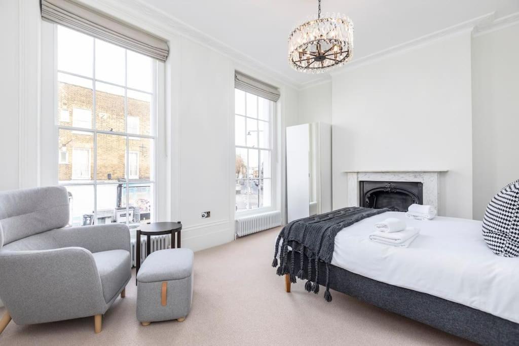 Charming 3 Bed Victorian House Villa *