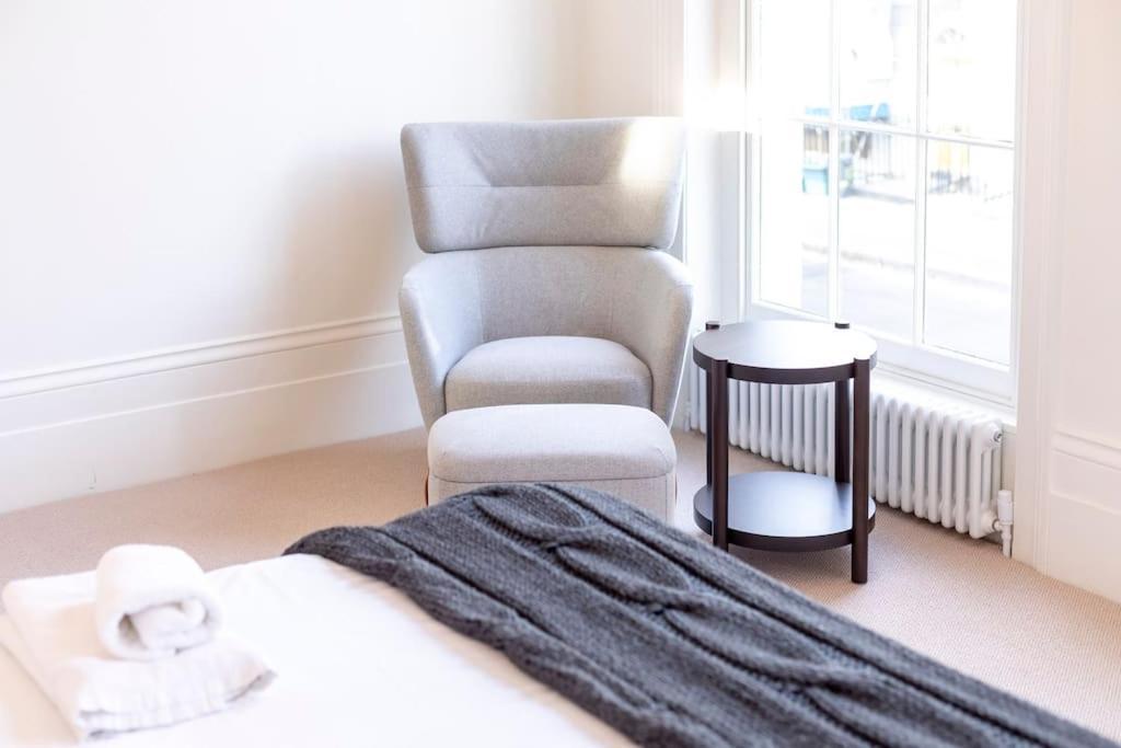 Villa Charming 3 Bed Victorian House London