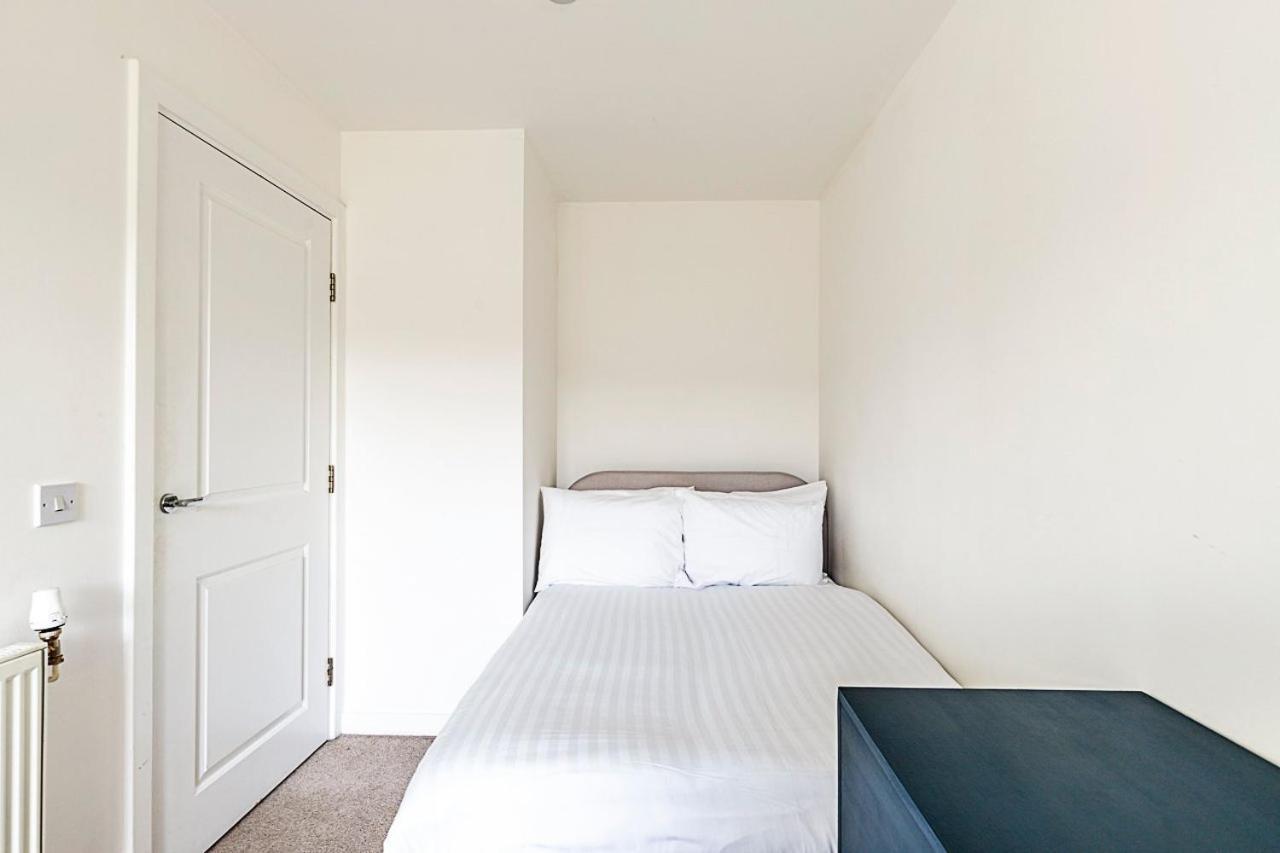 Stylish East Apartment