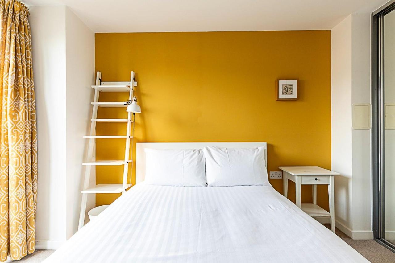 Stylish East Apartment
