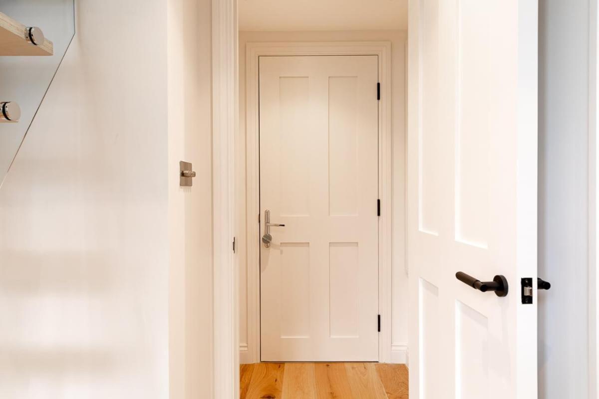 Apartment Coleherne Road X London