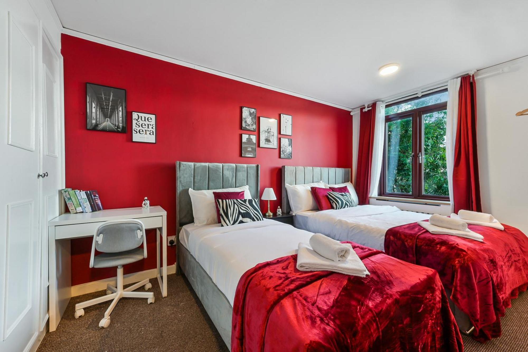 Very Big Place In Camden Town 2 Minutes To Kings Cross * Londres