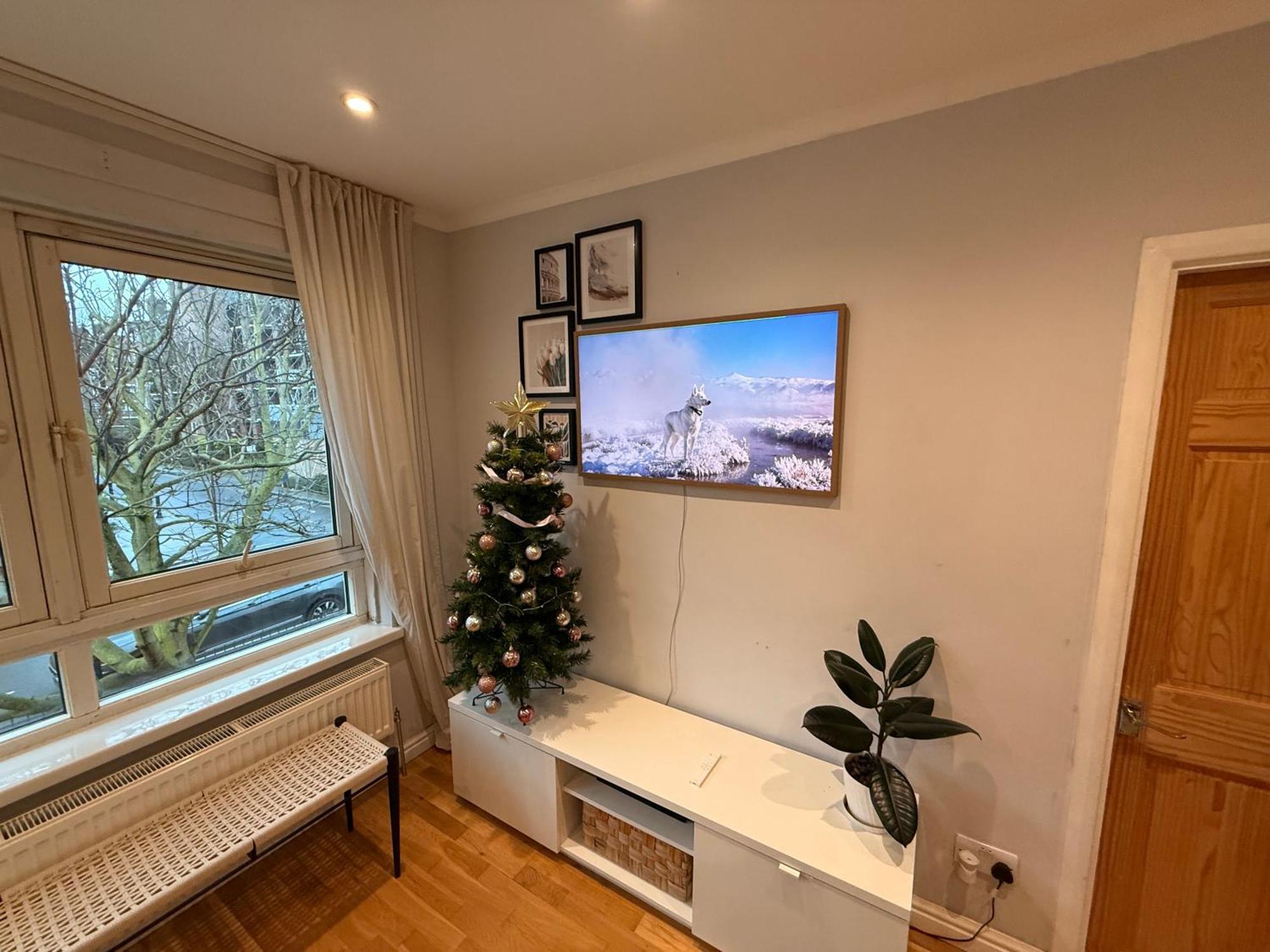 Apartment Two Bedroom Flat In The Heart Of London
