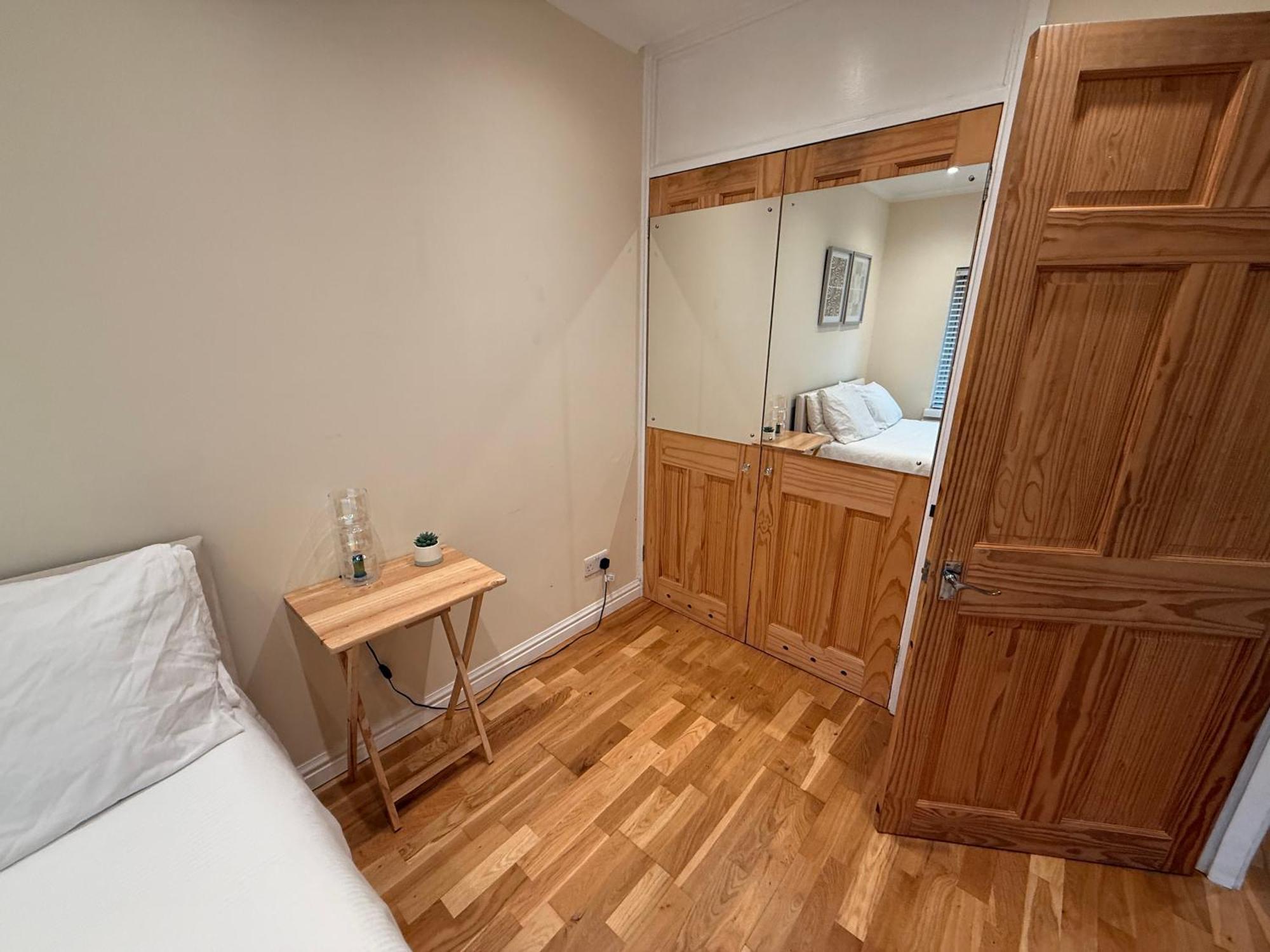 Two Bedroom Flat In The Heart Of London