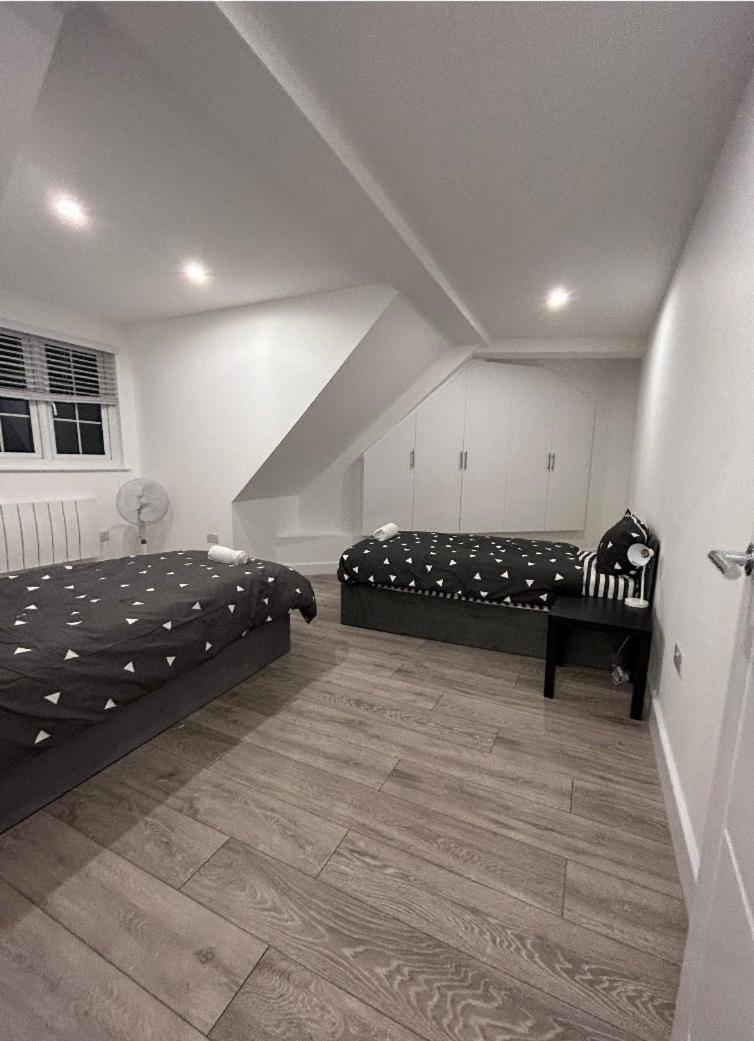 Cinematic 2 Bed Central Location * London