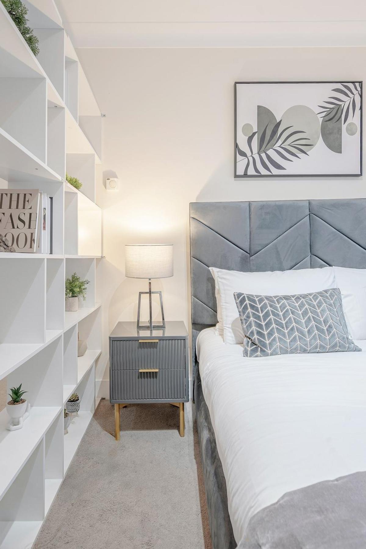 The Marble Arch Apartment *