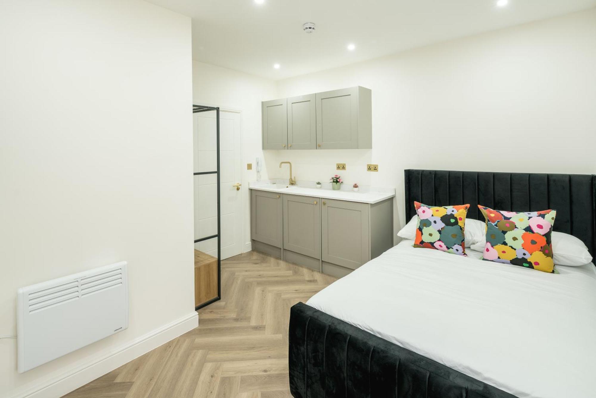 Central London Studio Apartment *