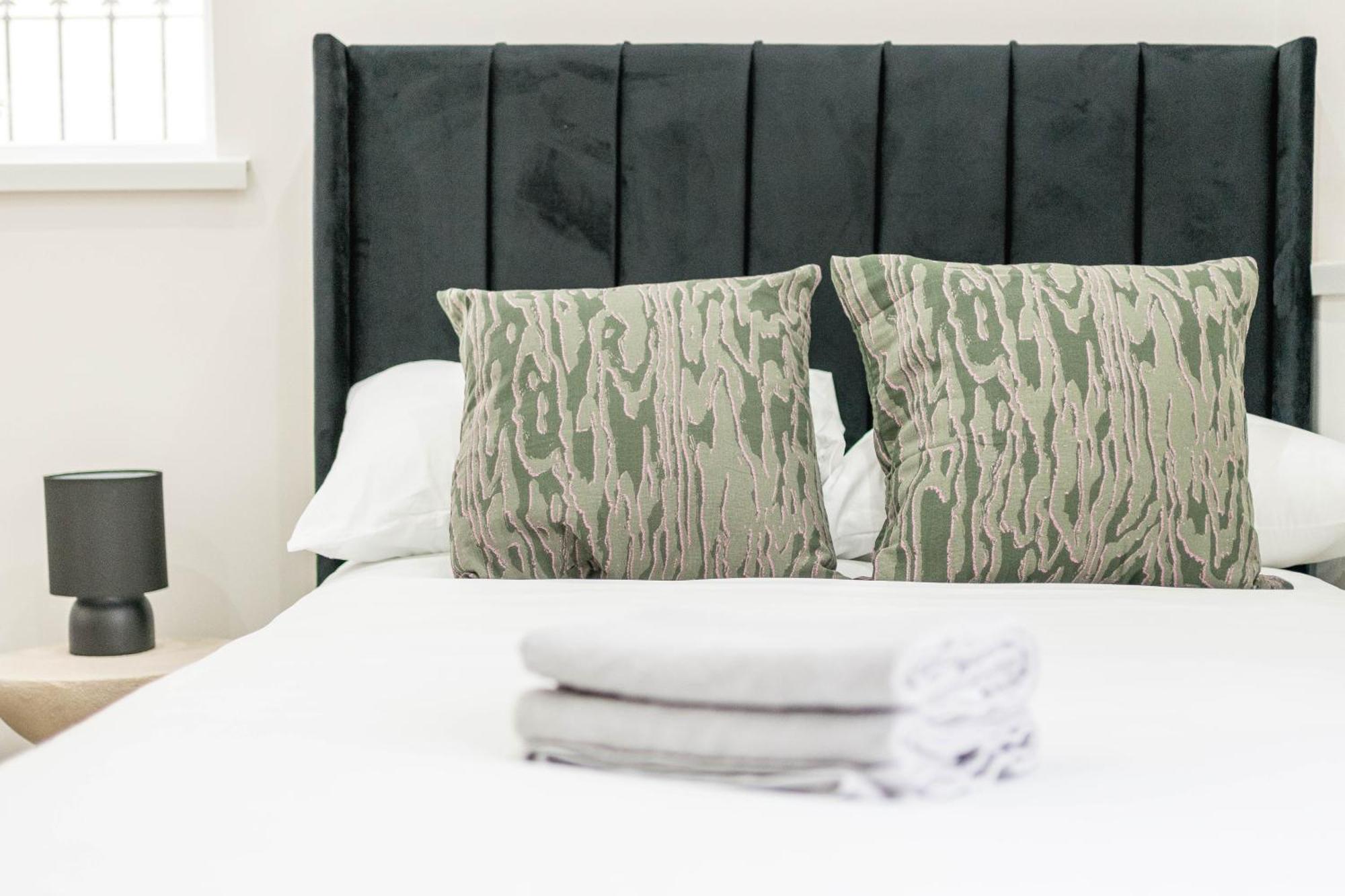 Central London Studio Apartment *