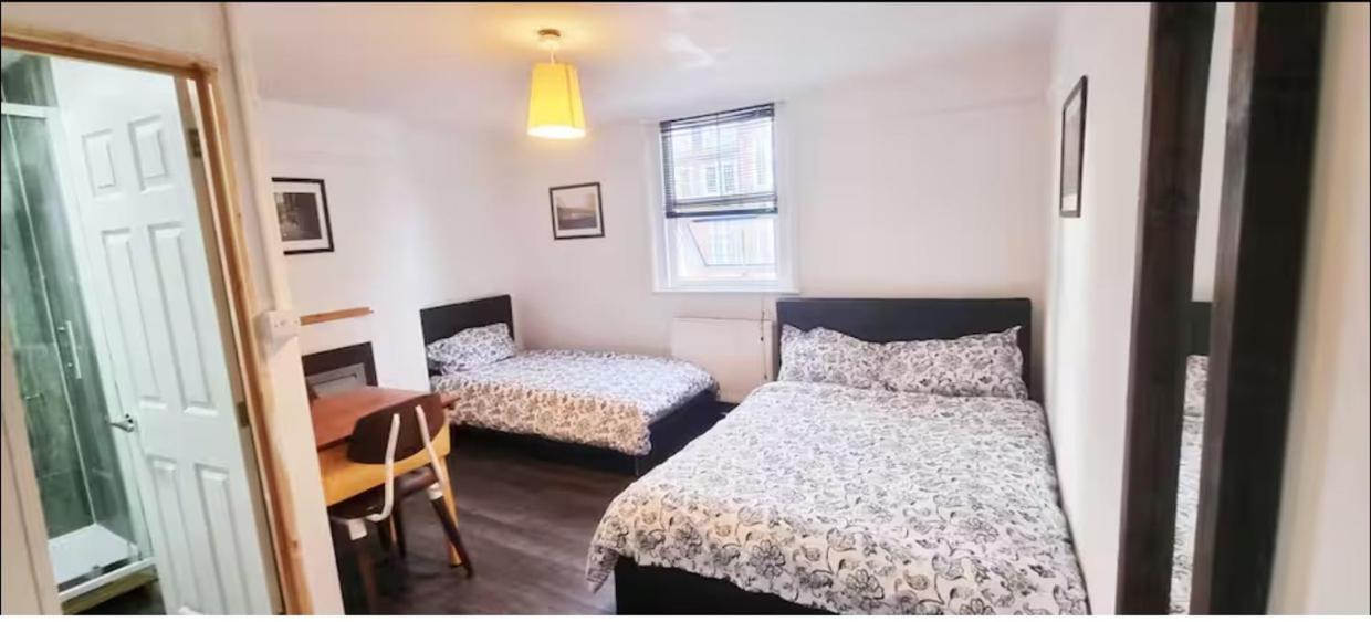 Triple In Vauxhall - 5 Guest house London