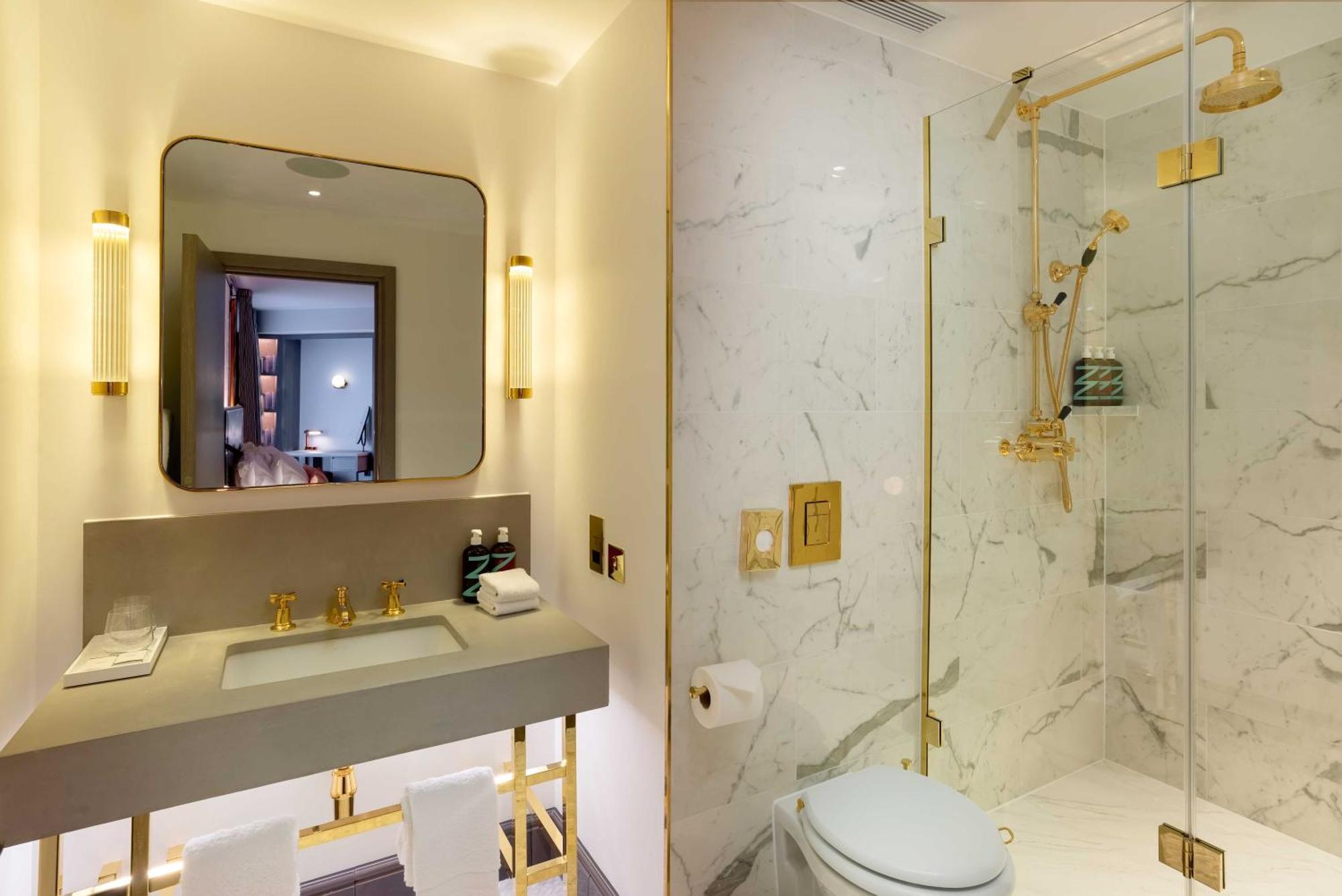 Hart Shoreditch London, Curio Collection By Hilton Hotel London