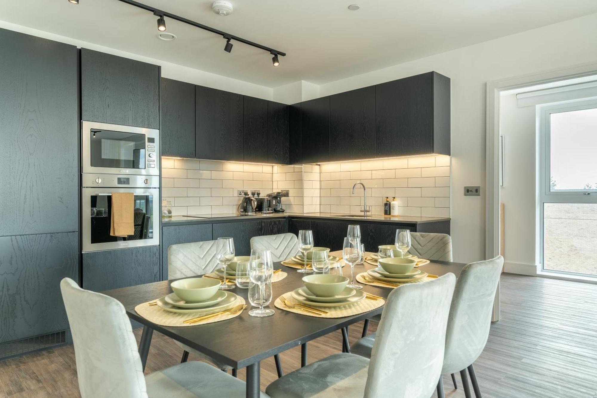 Apartment Mitre Monet By Artsy *