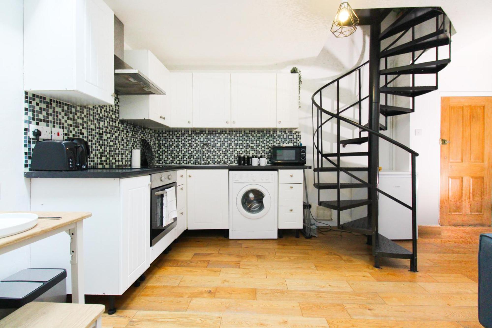 Apartment Two Bedroom In Islington *