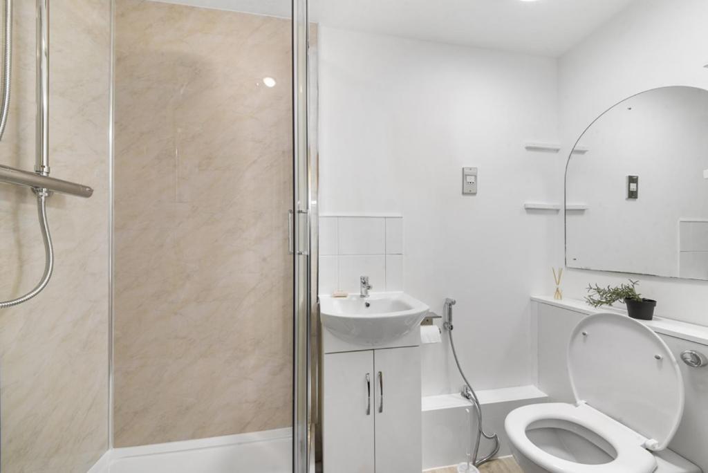 Apartment E15stratford 3bed 2bath Parking *