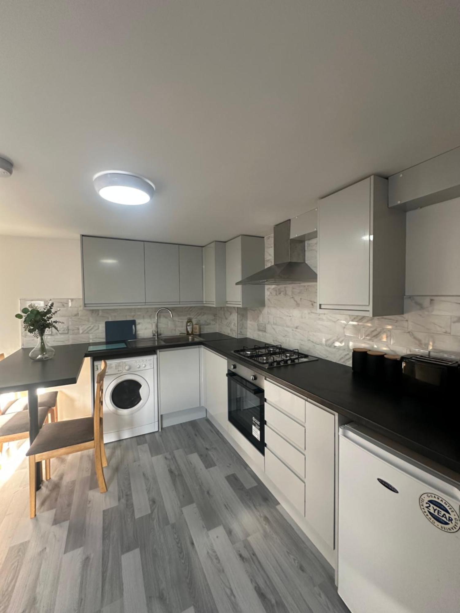 Luxury 2 Bedroom In Apartment London