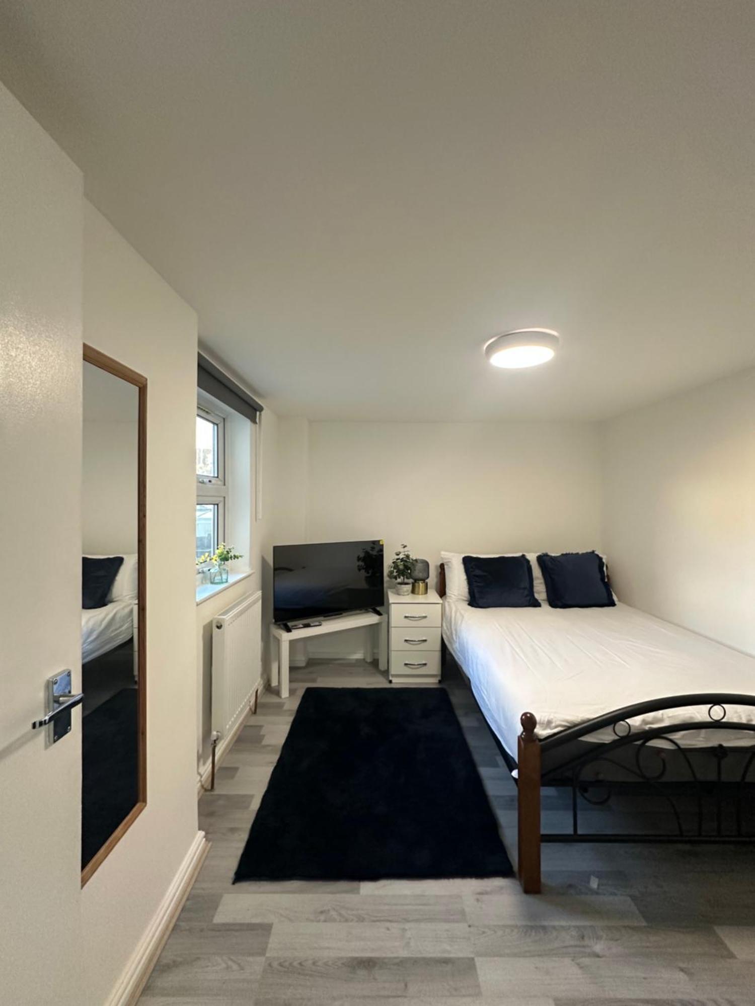 Apartment Luxury 2 Bedroom In London