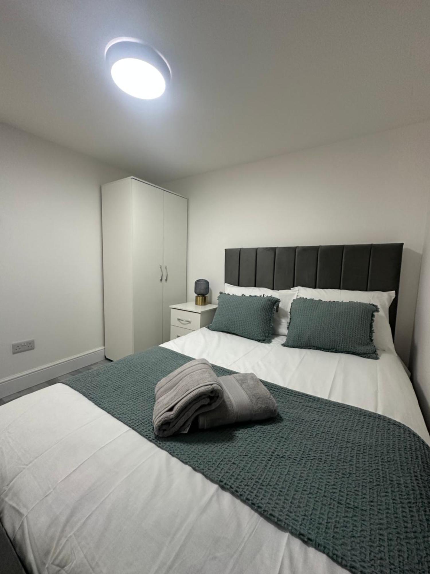 Apartment Luxury 2 Bedroom In