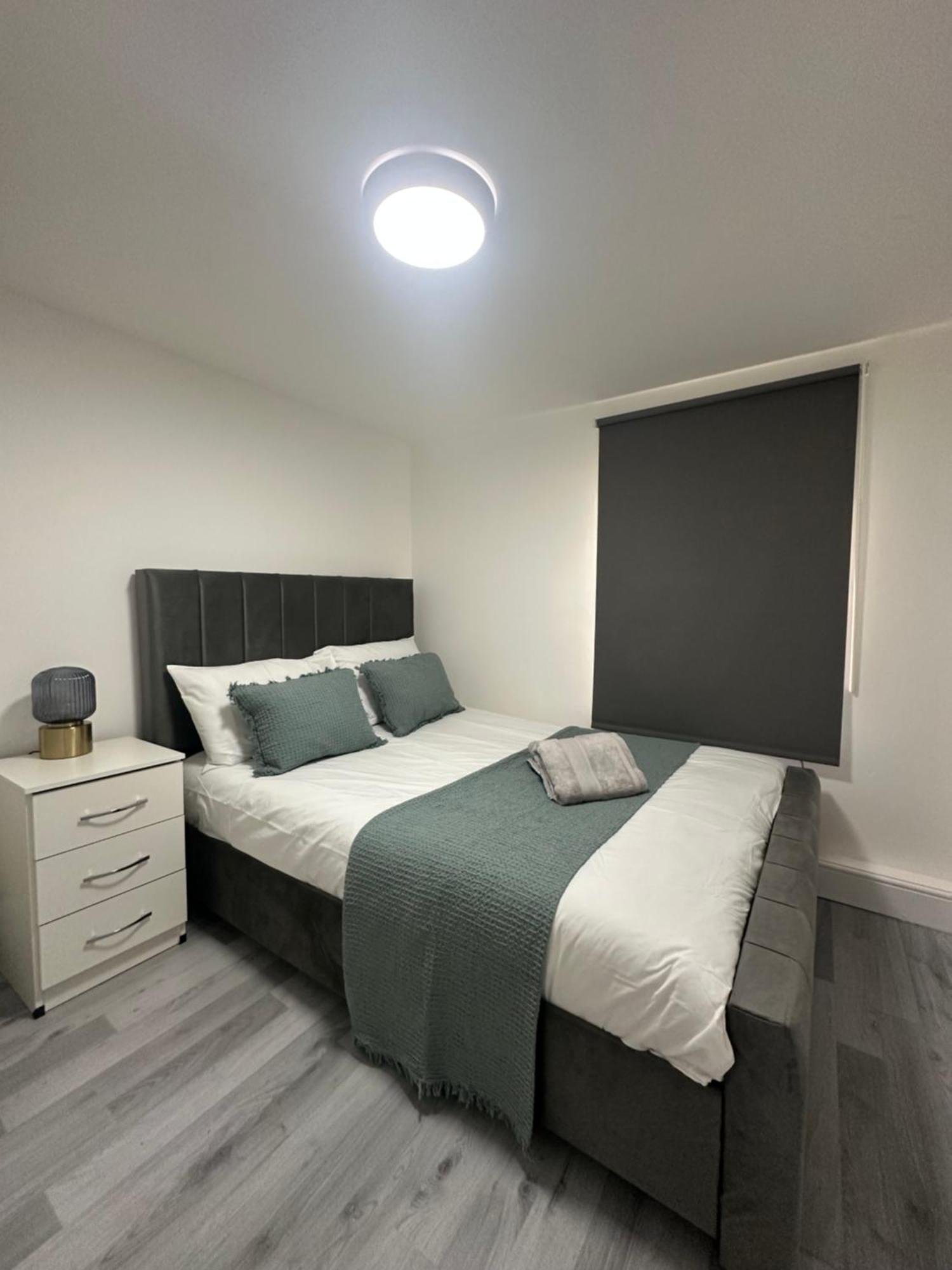Apartment Luxury 2 Bedroom In London