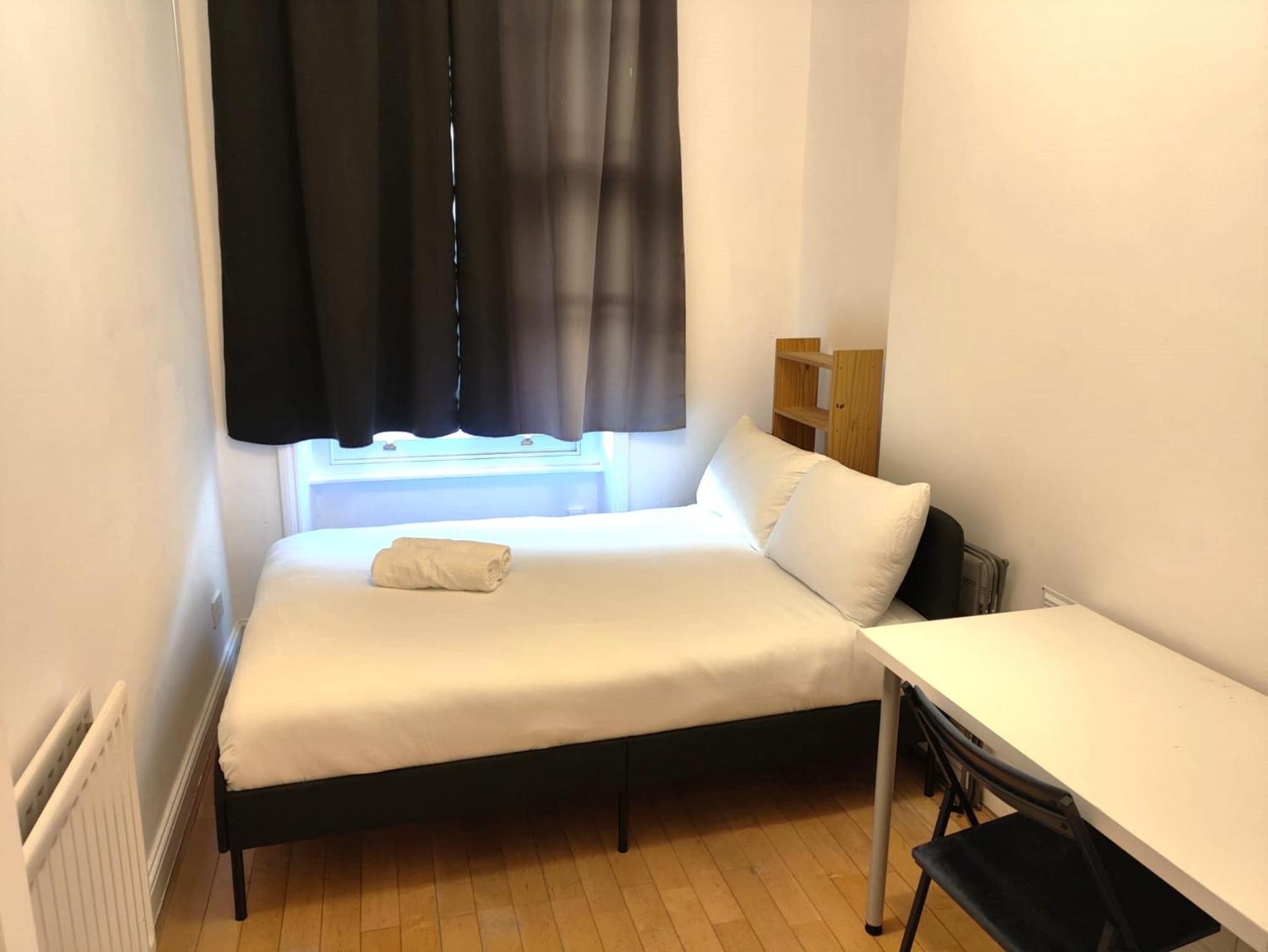 2-br In London, Ideal Location! Apartment *