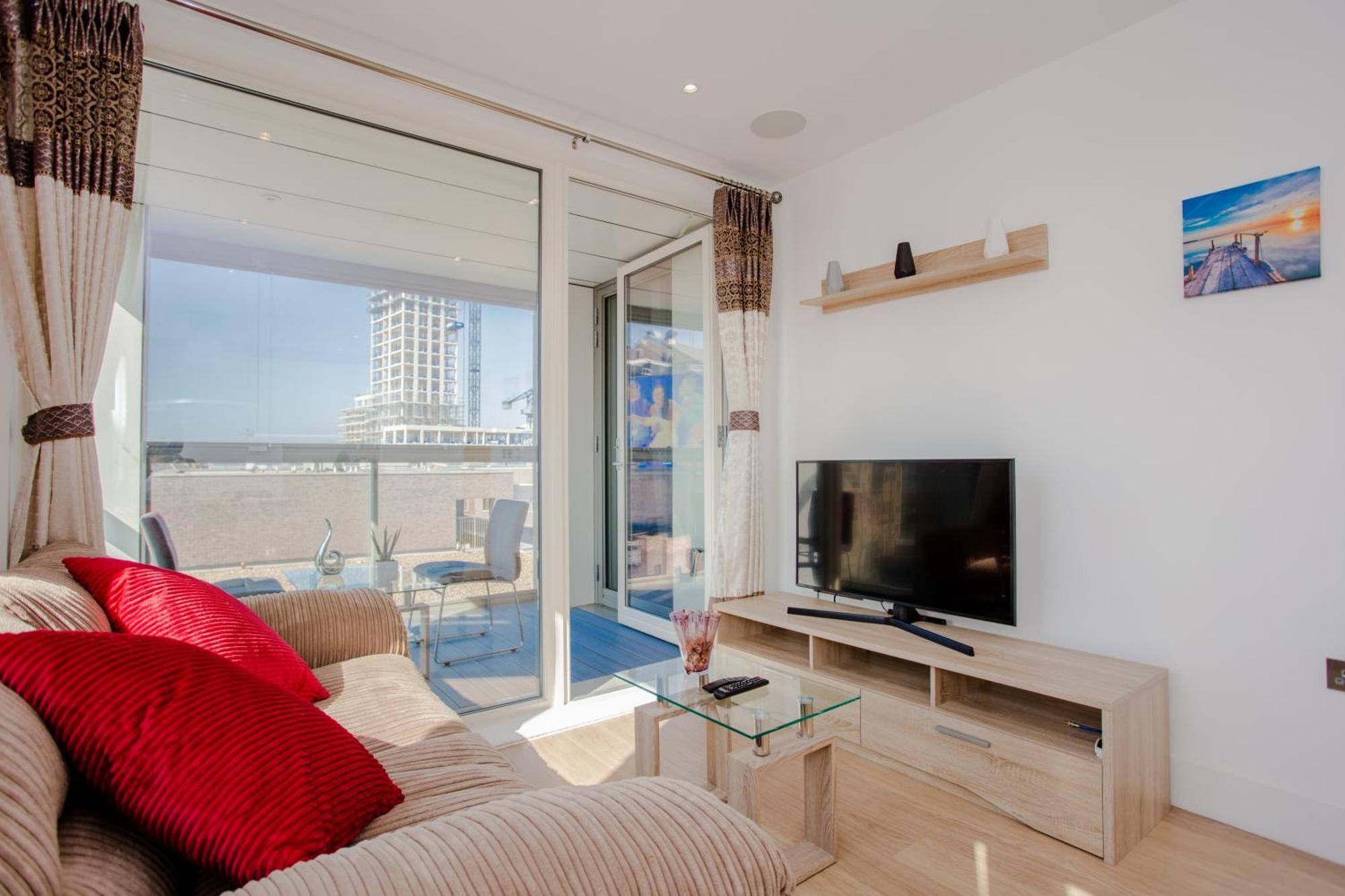 Brand New 2 Bedroom 2 Bath Flat At Brixton Station And O2 For Max 7 Guests Apartment *