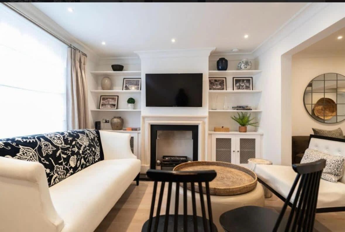 Rare Find, Beautiful On Chelsea Holiday home *