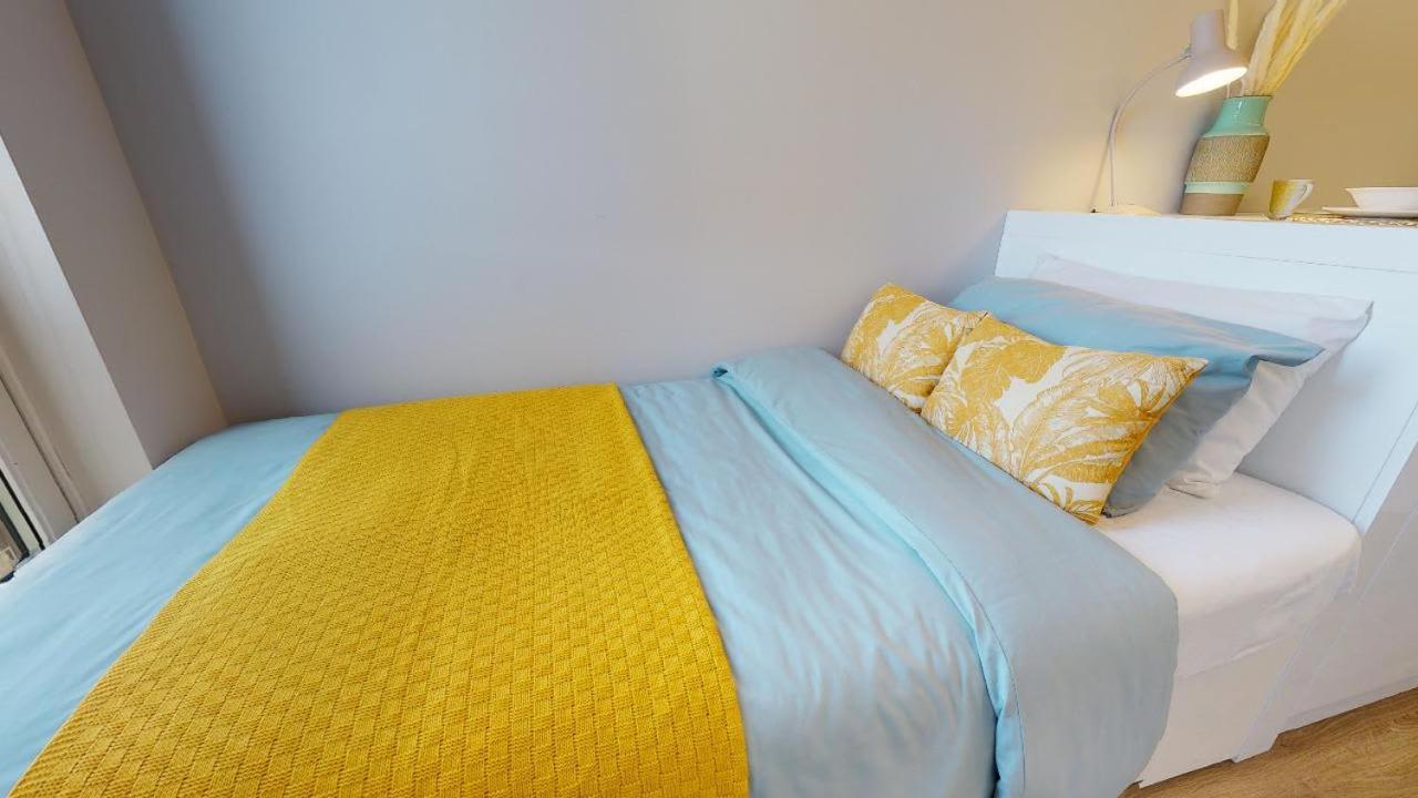 For Student Only Cosy In East Court At Apartment *